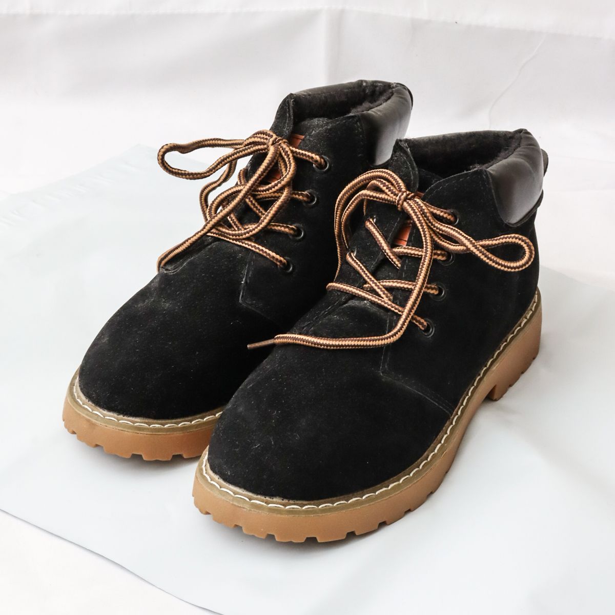 せどりに最適! 】 雑貨 / 靴のみ ◇1セット限定 画像の商品が必ず入る