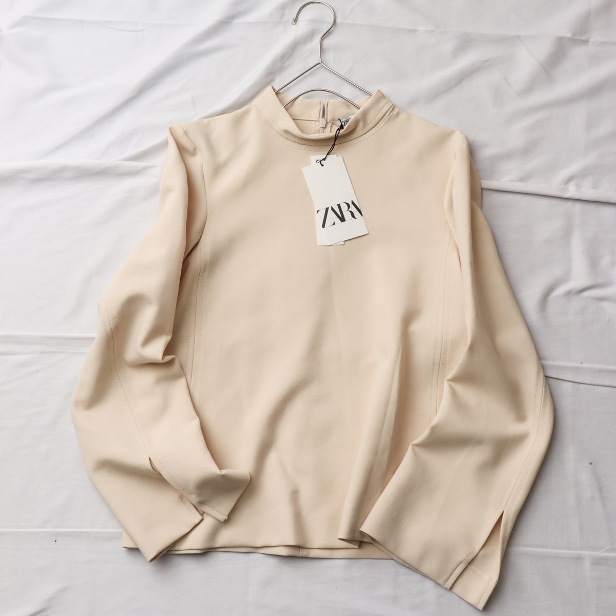 タグ付きが一番売れる! 】 ZARA / 未使用 / タグ付き / レディース
