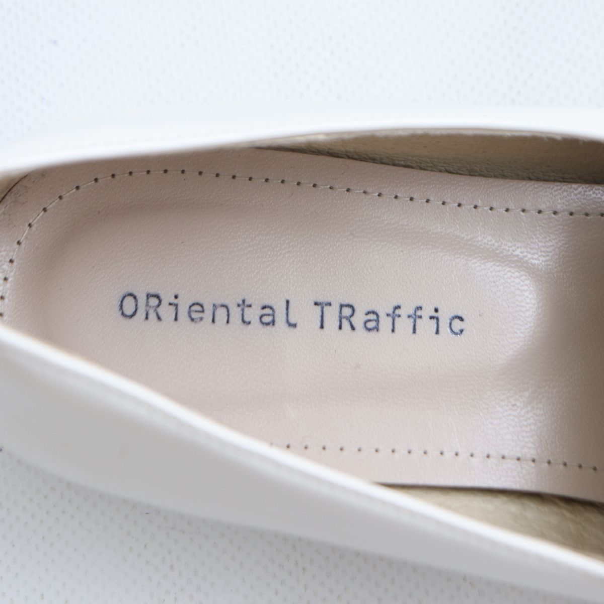 Smasell Pr 特別スペシャル福袋 1セット限定 中身が分かる福袋 レディースシューズ 10足分 Birkenstock Oriental Traffic Crocs Toms Coen など含む ブランド パンプス サンダル スリッポン レディース サイズ色々 福袋 せどり メルカリなどに最適