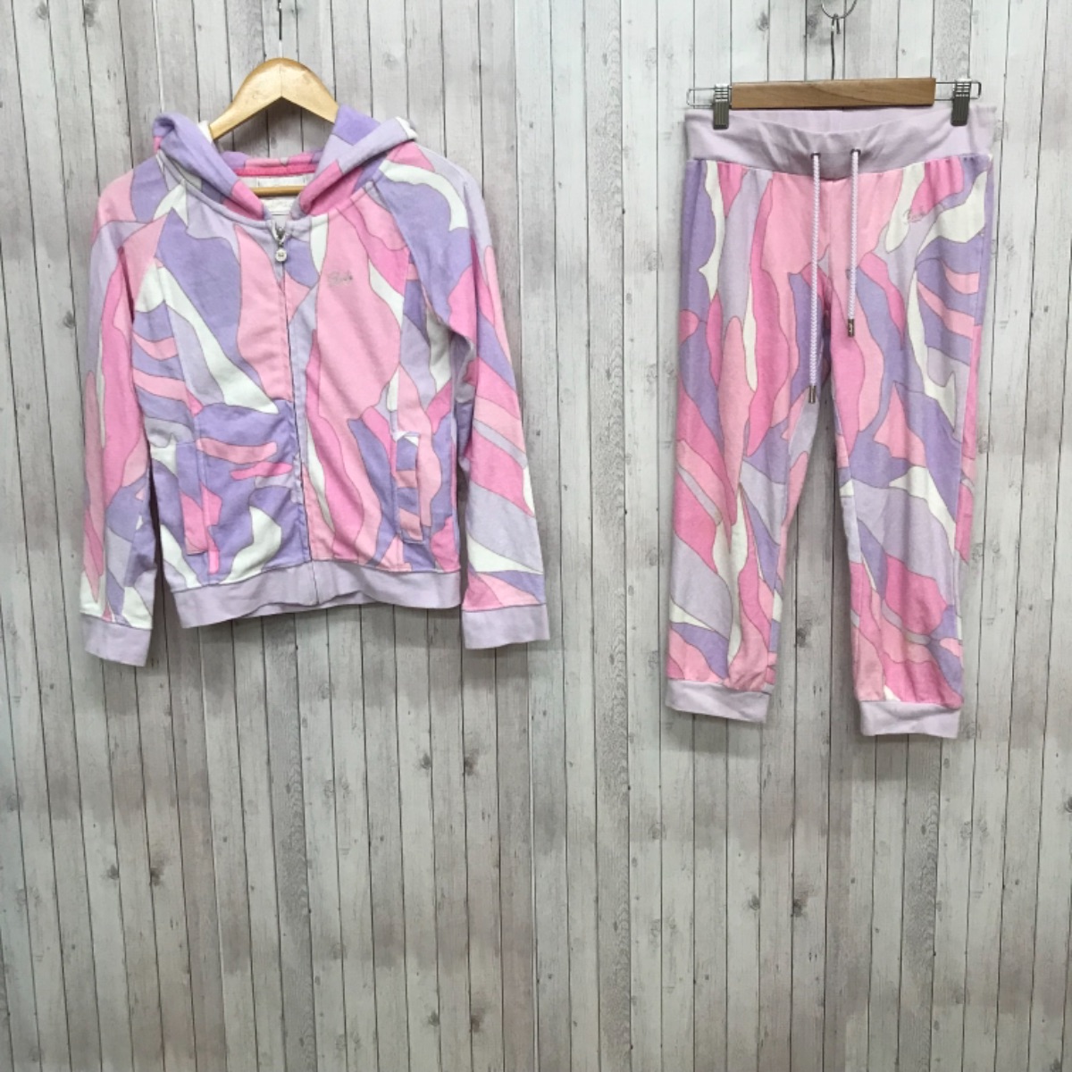 Rady レディ 総柄 パイル地 セットアップ サイズf レディース ジップパーカー パンツ 517 Smasell スマセル 公式通販 サスティナブルアウトレットモール スマセル