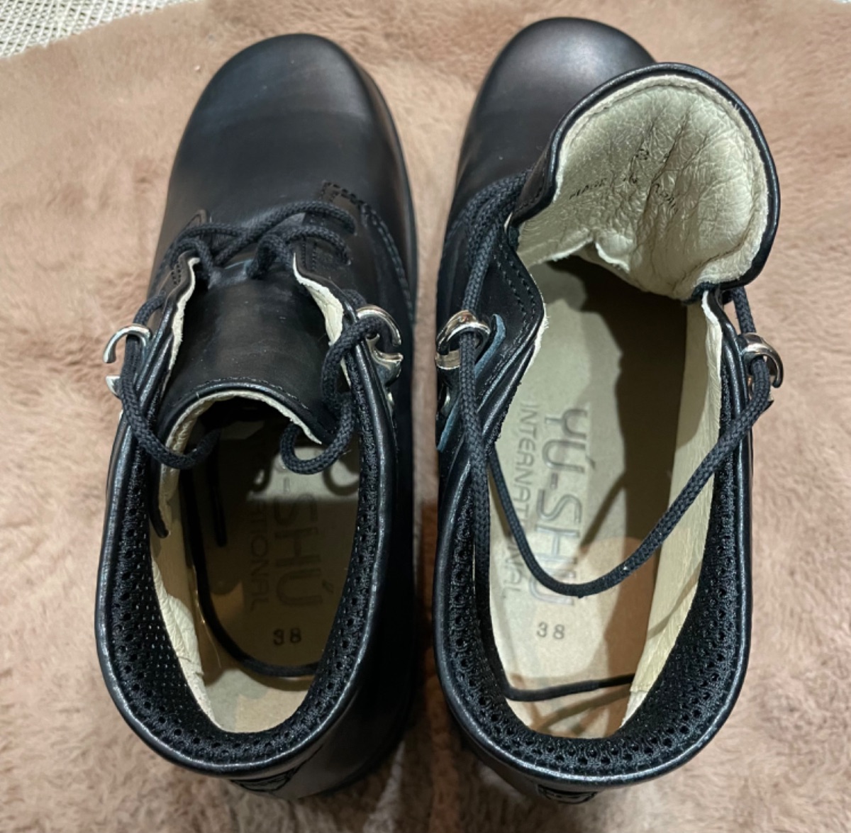 YU-SHU出品 Yu-SHUインターナショナルハートデザイン革靴