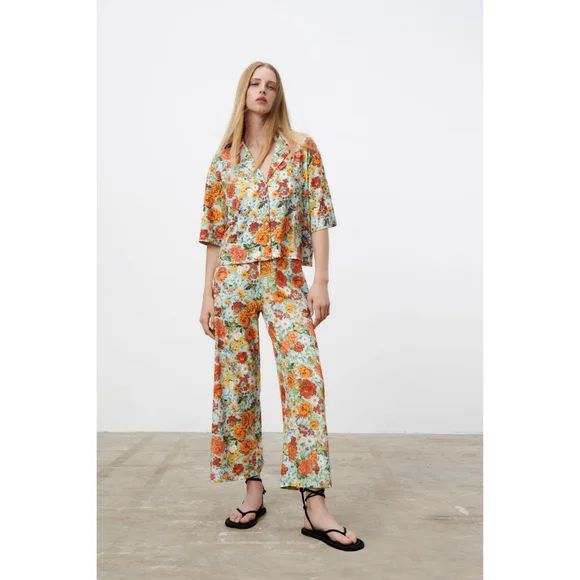 ミューニック　花柄パンツ　レトロ花柄　アーバンリサーチZARAすきに ミューニック 花柄パンツ レトロ花柄 アーバンリサーチZARAすき