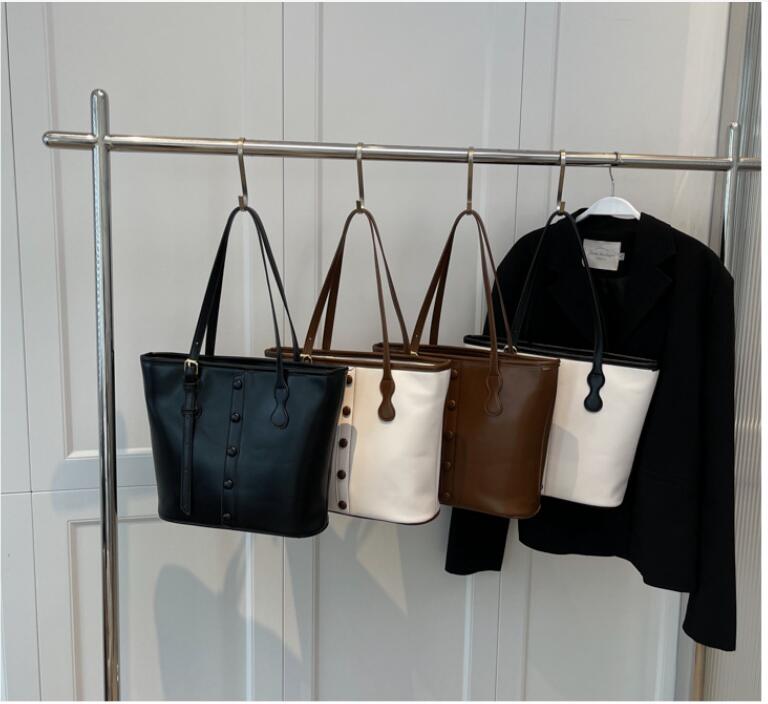 バッグ カバン 鞄 トートバッグ 肩掛け レディース 秋 大容量 カジュアル トレンド 人気 Smasell スマセル 公式通販 サスティナブルアウトレットモール スマセル