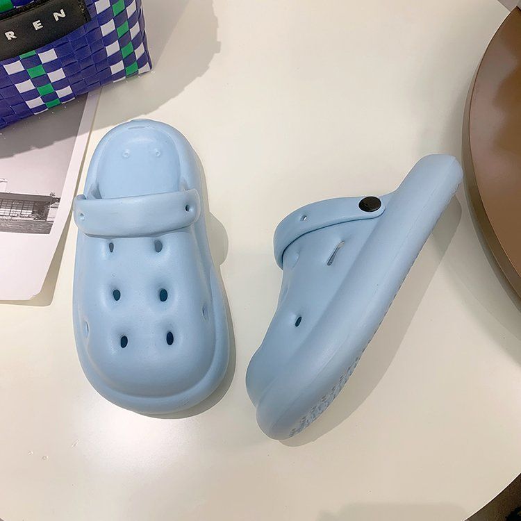 ハートヒール ストラッピーサンダル （LightBlue） -CHARLES & KEITH 