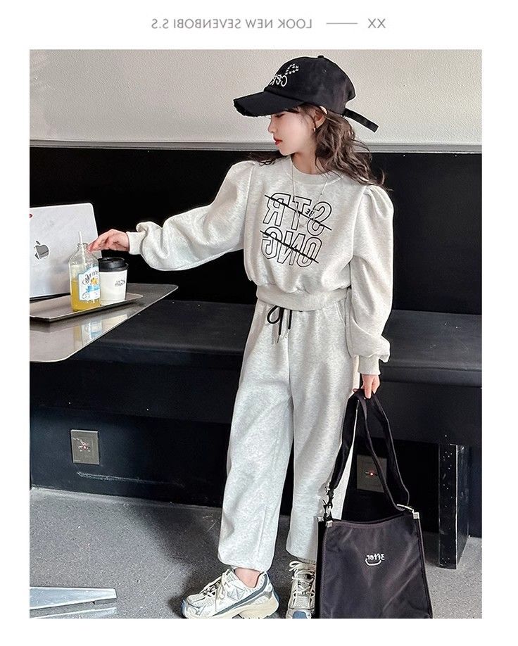 新作 韓国子供服 子供 キッズ 黒 2点セット 上下セット セットアップ