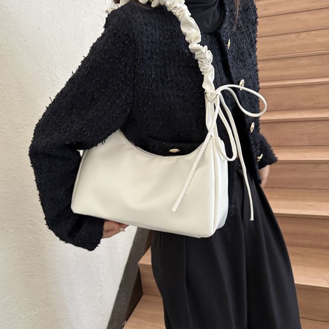 極美品 クレージュ ハンドバッグ ショルダーバッグ 肩掛け 122085.jpg