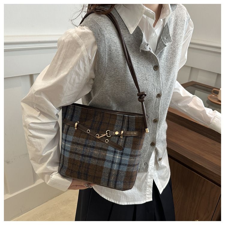 新作 レディース チェック柄 ベルト バックル ショルダーバッグ ワン