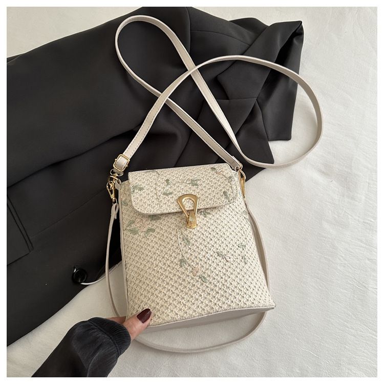 新作 レディース ミニショルダーバッグ 刺繍 かご風 可愛い