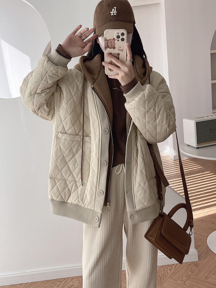 秋冬新作 レディース アウター キルティング ショート 中綿 防寒 軽量  