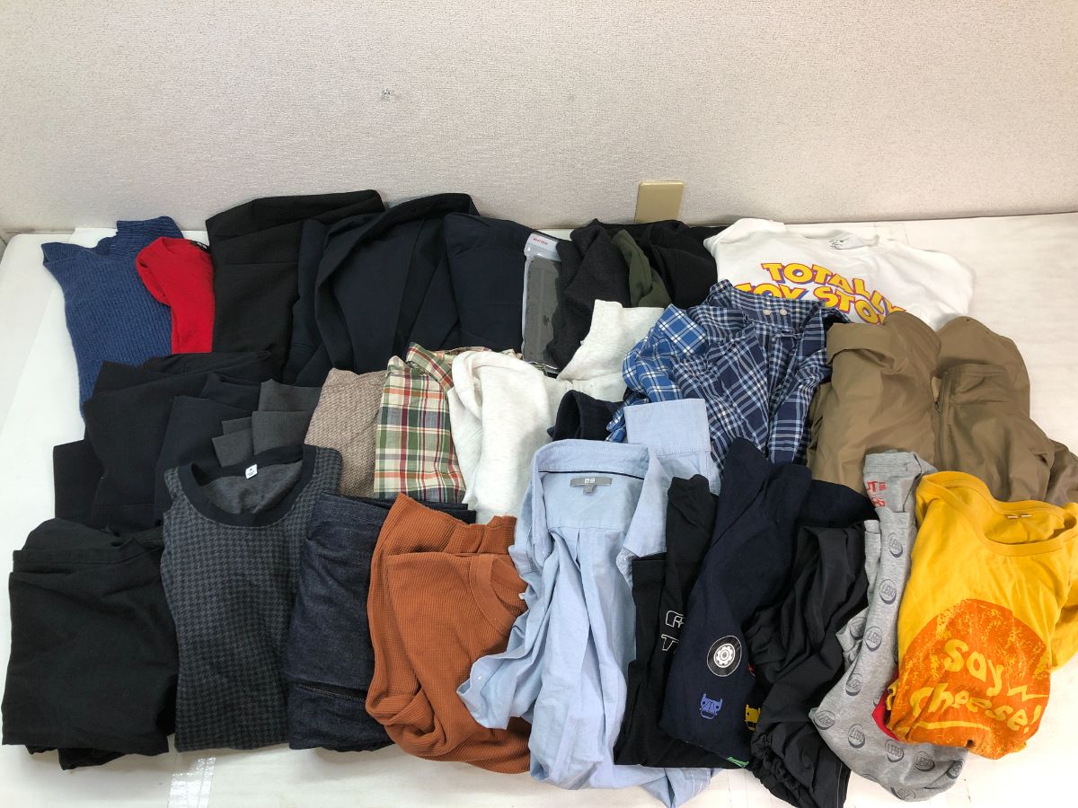 ユニクロ メンズ まとめ売り 61点セット 春夏秋冬MIX サイズ混在 T