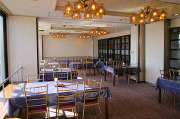 朝食会場