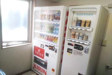 飲料自動販売機