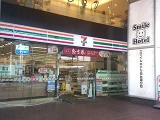 コンビニエンスストア