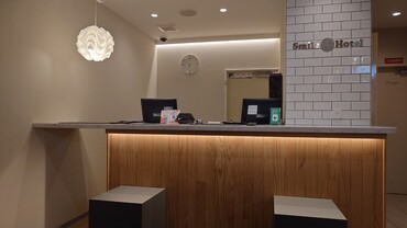 フロント