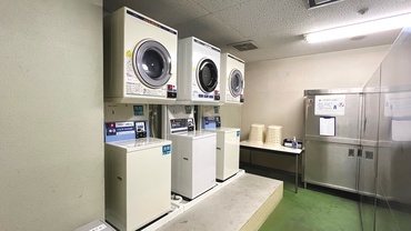 24時間コインランドリー(有料)