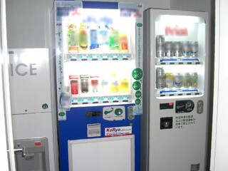 製氷機、自動販売機