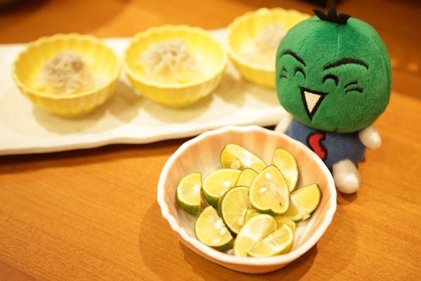 朝食はバイキングでおかわり自由♪