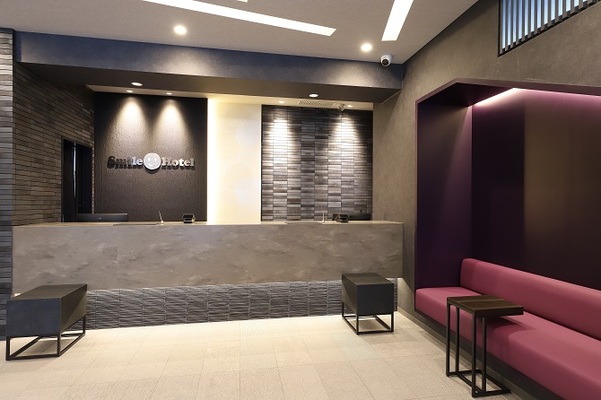 館内は共用部、客室共に全て禁煙でございます