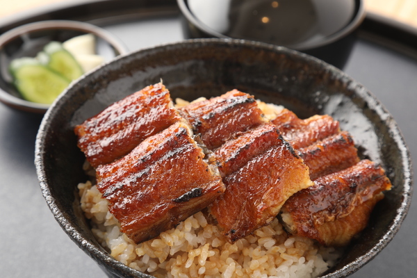 【朝夕2食付】クロスゲート金沢2F◆うなぎ四代目菊川の「うな丼」食事引換券とホテルの朝食ビュッフェ付き★ 画像その1