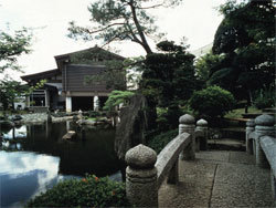 棟方志功記念館