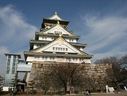 大阪城(天守閣)/ 大阪城ホール(コンサート会場)