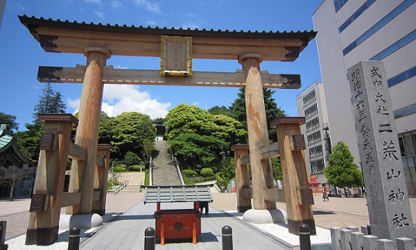 宇都宮二荒山神社