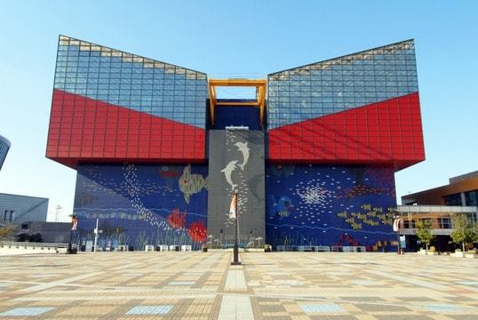 天保山ハーバービレッジ (海遊館・天保山マーケットプレース・なにわ食いしんぼ横丁・天保山大観覧車、他)