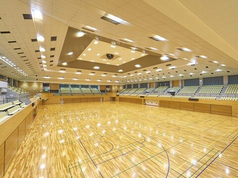 越谷市立総合体育館