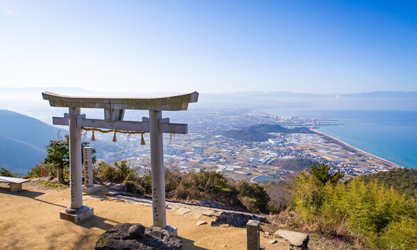 高屋神社