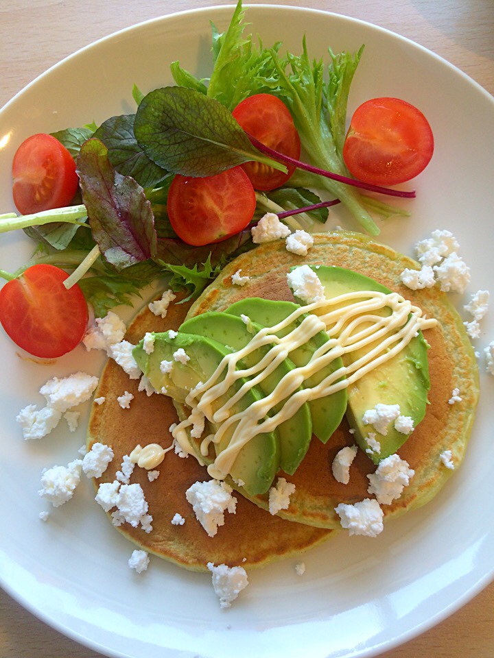 ホットスムージーでホッとする朝食♪料理に加えれておいしさアップ！お湯を注ぐだけで作れる「ホットスムージースープ」はいかが？