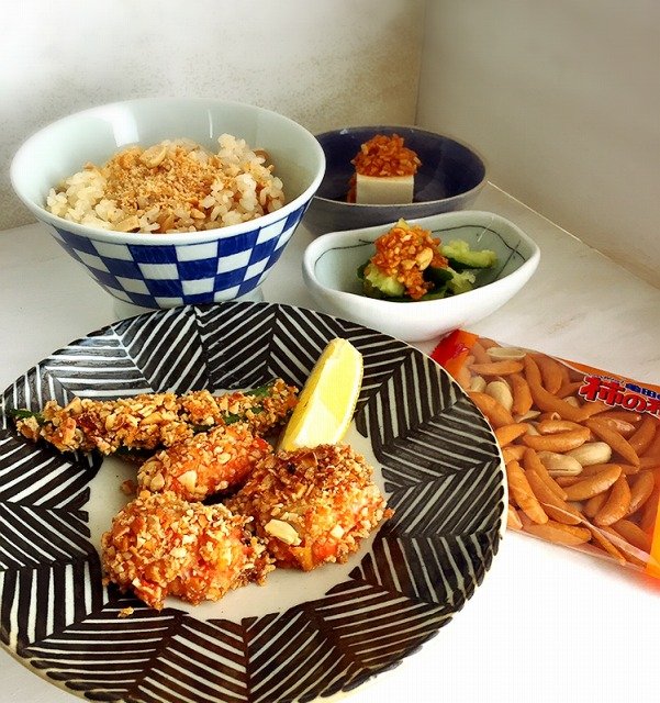 【新提案】今すぐやらなきゃ損！「亀田の柿の種」が“おかずの種”になる、驚異の三段活用