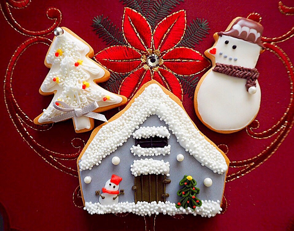 色とりどり♪今年はどんなオーナメント飾りましょうか？