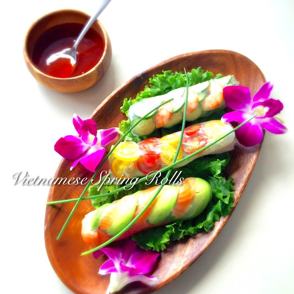 シルキーベールでくるっくるん〜フルーツキラキラ！カラフルスプリングロール♪（動画付き）