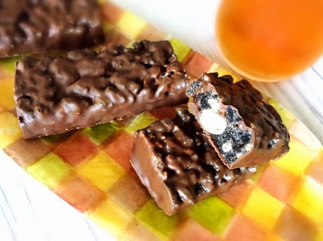 チョコレート感がアップした新 ブラックサンダーで 朝食を Snapdish スナップディッシュ