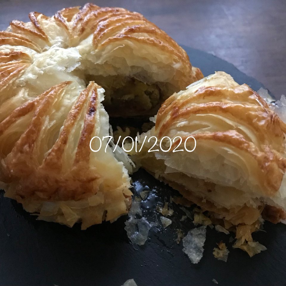 年の初めにガレットデロアのお楽しみ♪