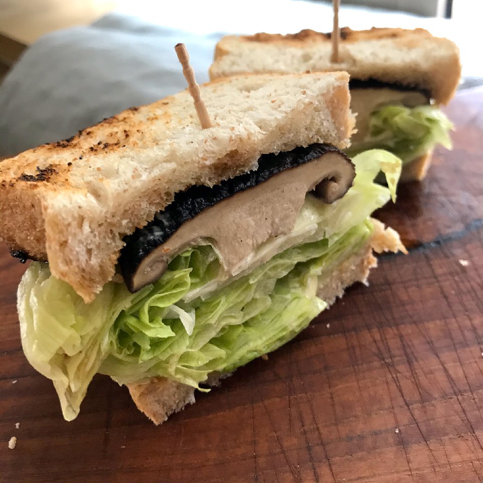 お口の中がきのこで一杯！美味しすぎるきのこの食べ方♪