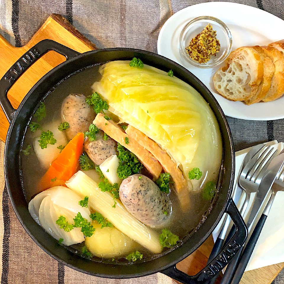 ほう〜っとあったまろう♡洋風お鍋５選♪