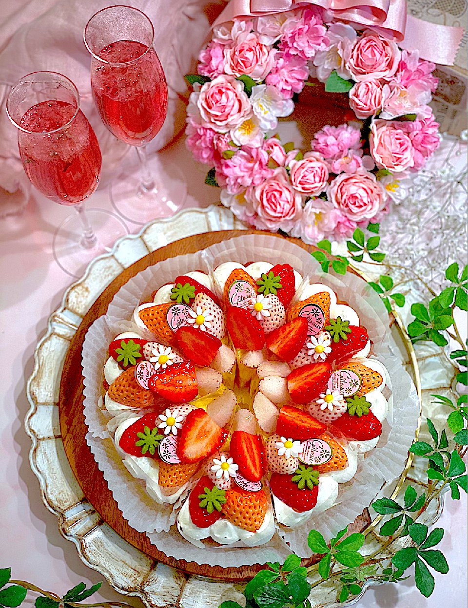 ご入学おめでとう♡紅白いちごでお祝い♪