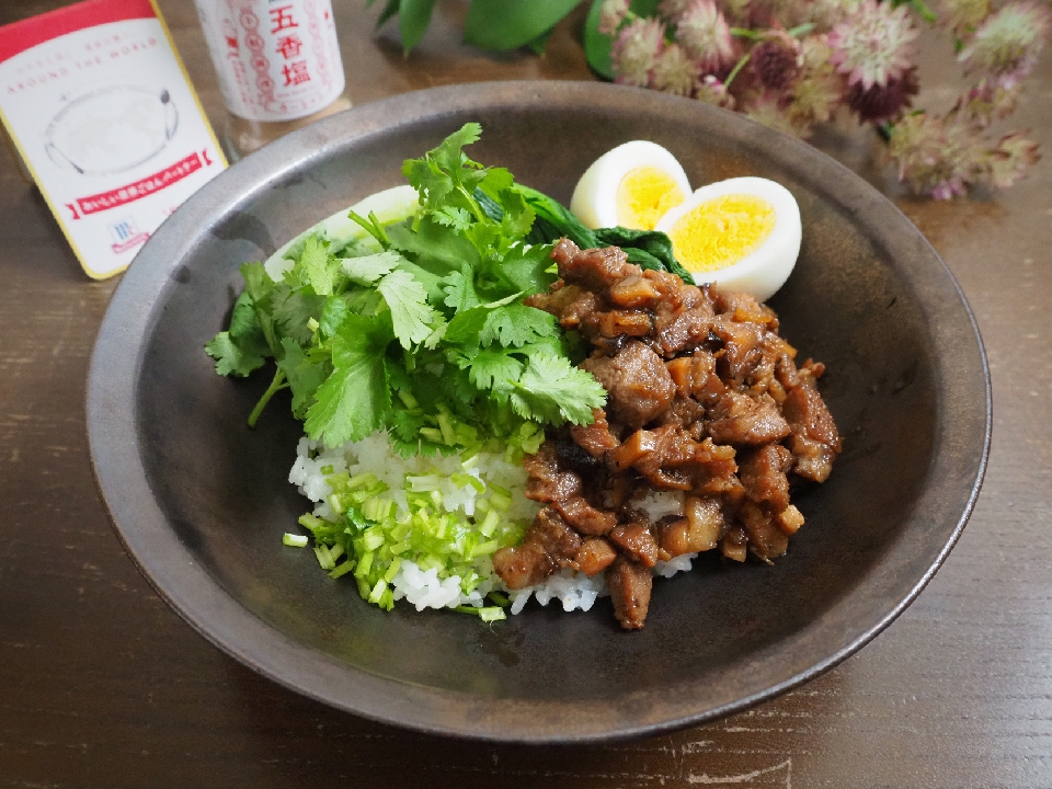 フレッシュパクチーで味キメのお楽しみ♪