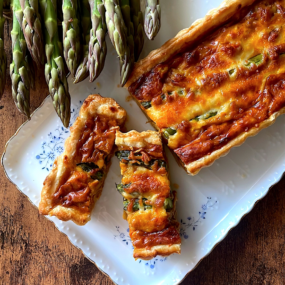 今どきのアスパラいかが♪