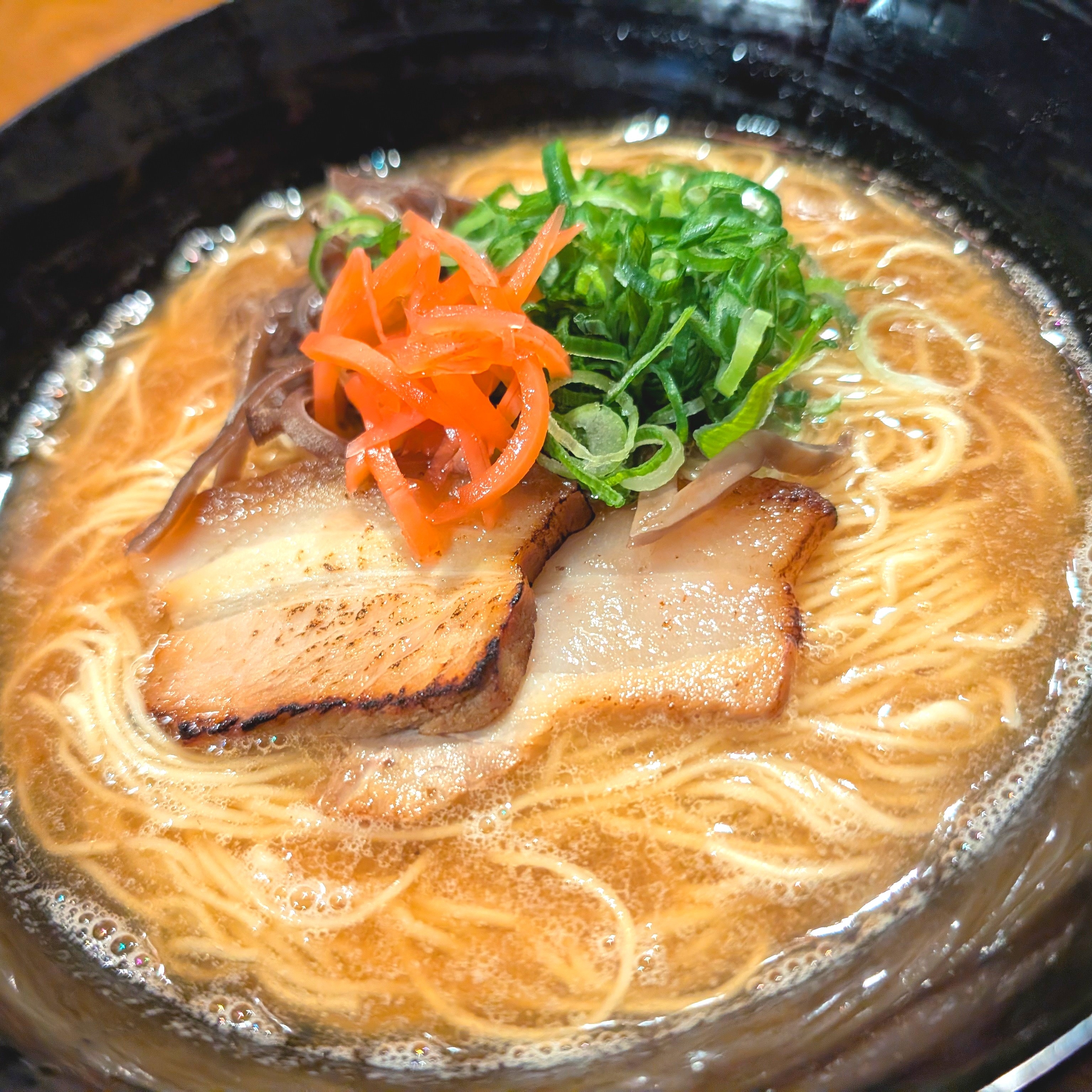 博多豚骨ラーメン 晴れの陽
