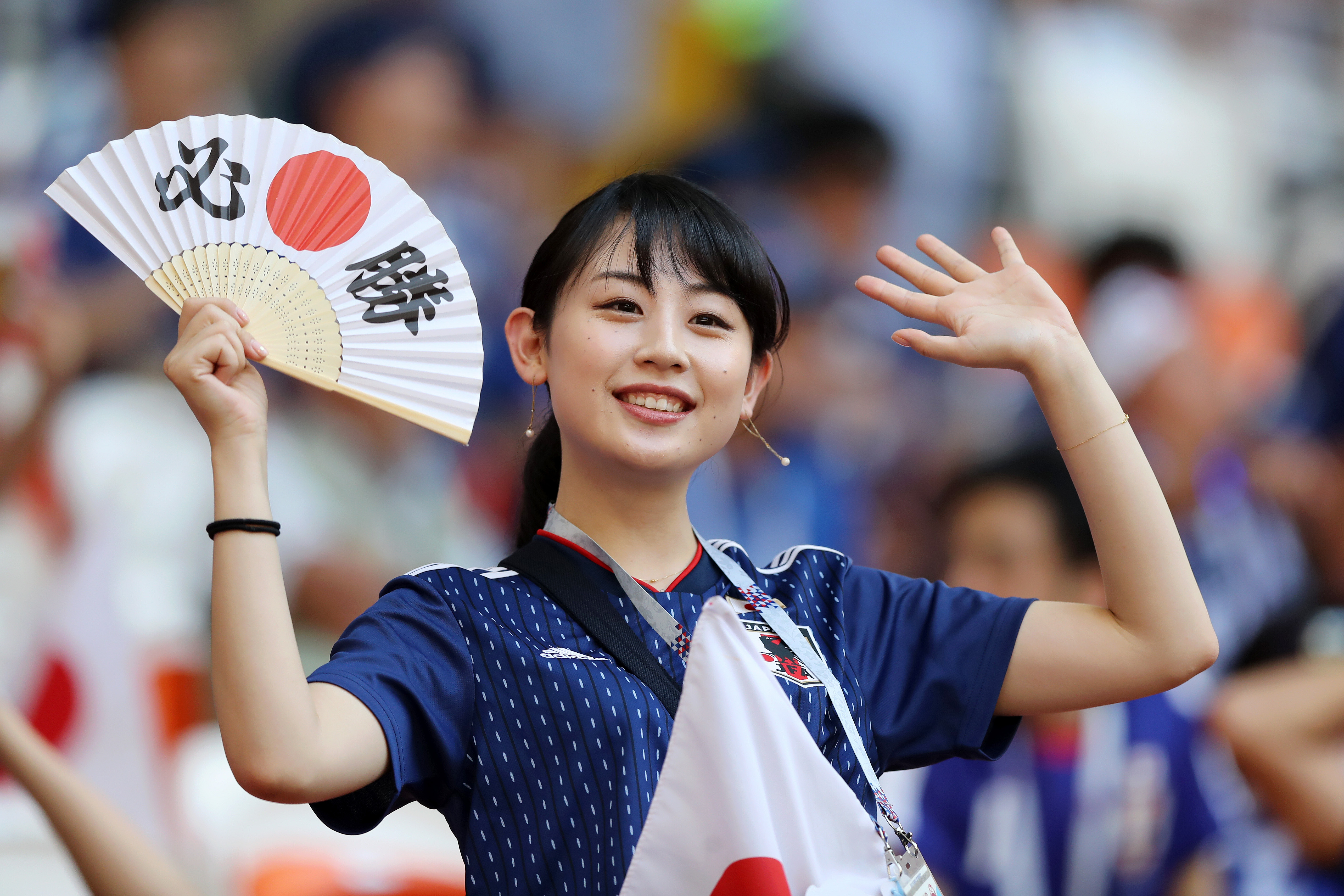 Sports spoit eyecatch2 soccer women supporter