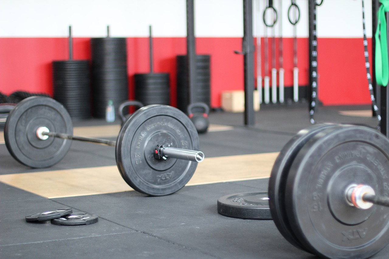 Sports spoit eyecatch weight lifting rule