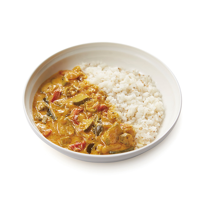 野菜のアヴィヤル(南インド風ヨーグルトの野菜カレー)