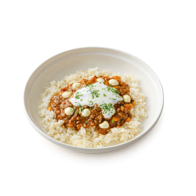 ヨーグルトとモッツァレラチーズの辛くないキーマカレー