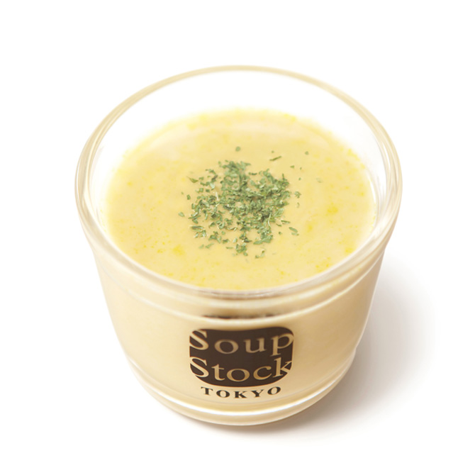 とうもろこしとさつま芋の冷たいスープ