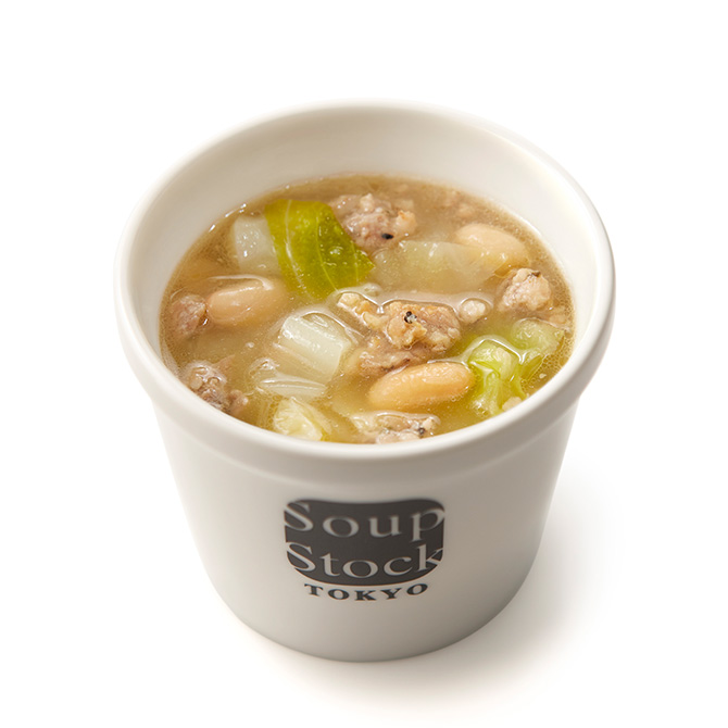 豚肉と白いんげん豆の煮込みスープ