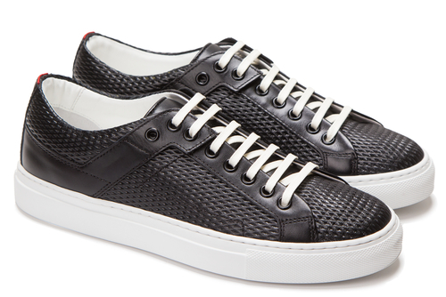 スニーカーを長持ちさせるコツ 長持ちさせるお手入れ方法