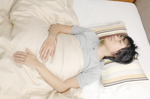 パーマの持ちは寝るときのケアで決まる 就寝前後でやっておきたいこと パーマの持ちは寝るときのケアで決まる 就寝前後でやっておきたいこと