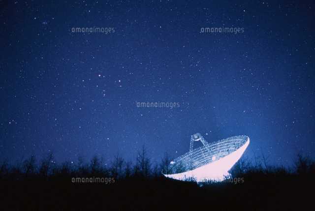 電波望遠鏡夜景 臼田町 長野県
(c)YOSHINORI WATABE/SEBUN PHOTO